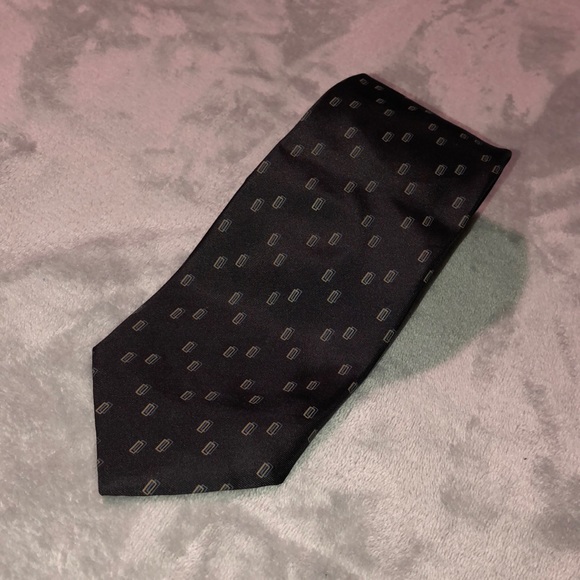 Beautiful Giacomo De Senese Milano Silk Necktie - Picture 1 of 3